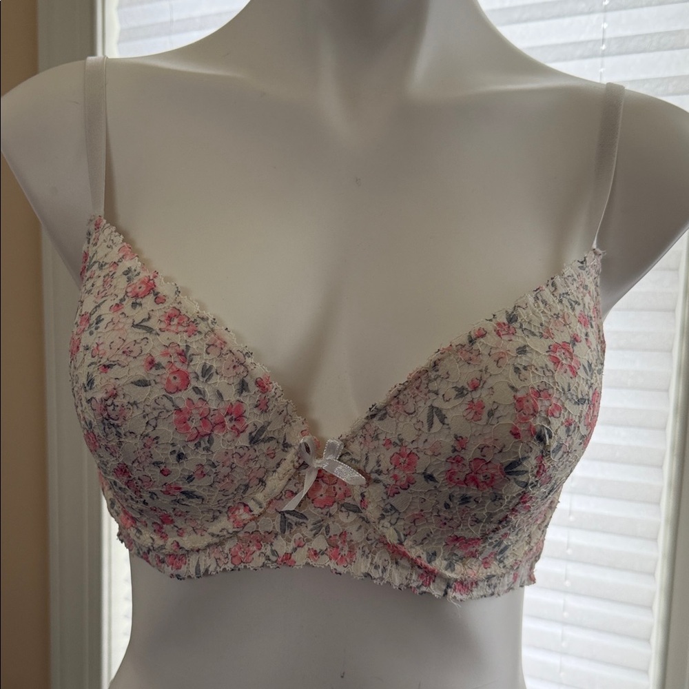 Laura Ashley bra bundle